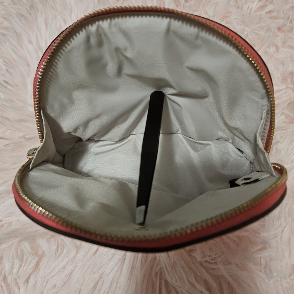 Kate Spade Polka Dot Make Up Bag - Picture 8 of 8